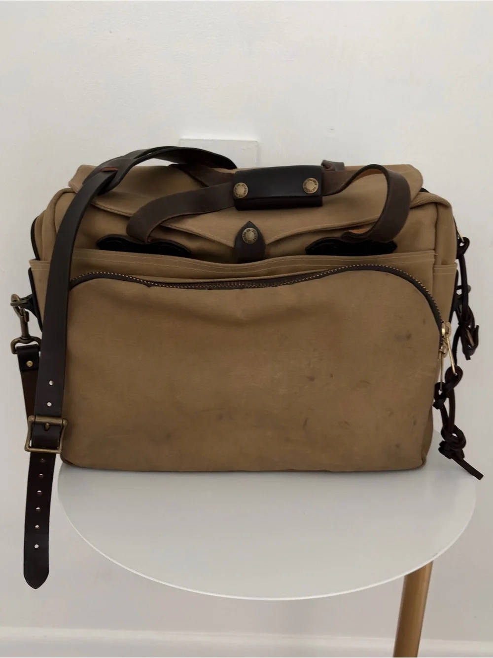 Filson Padded Computer Bag Model 258 Tan